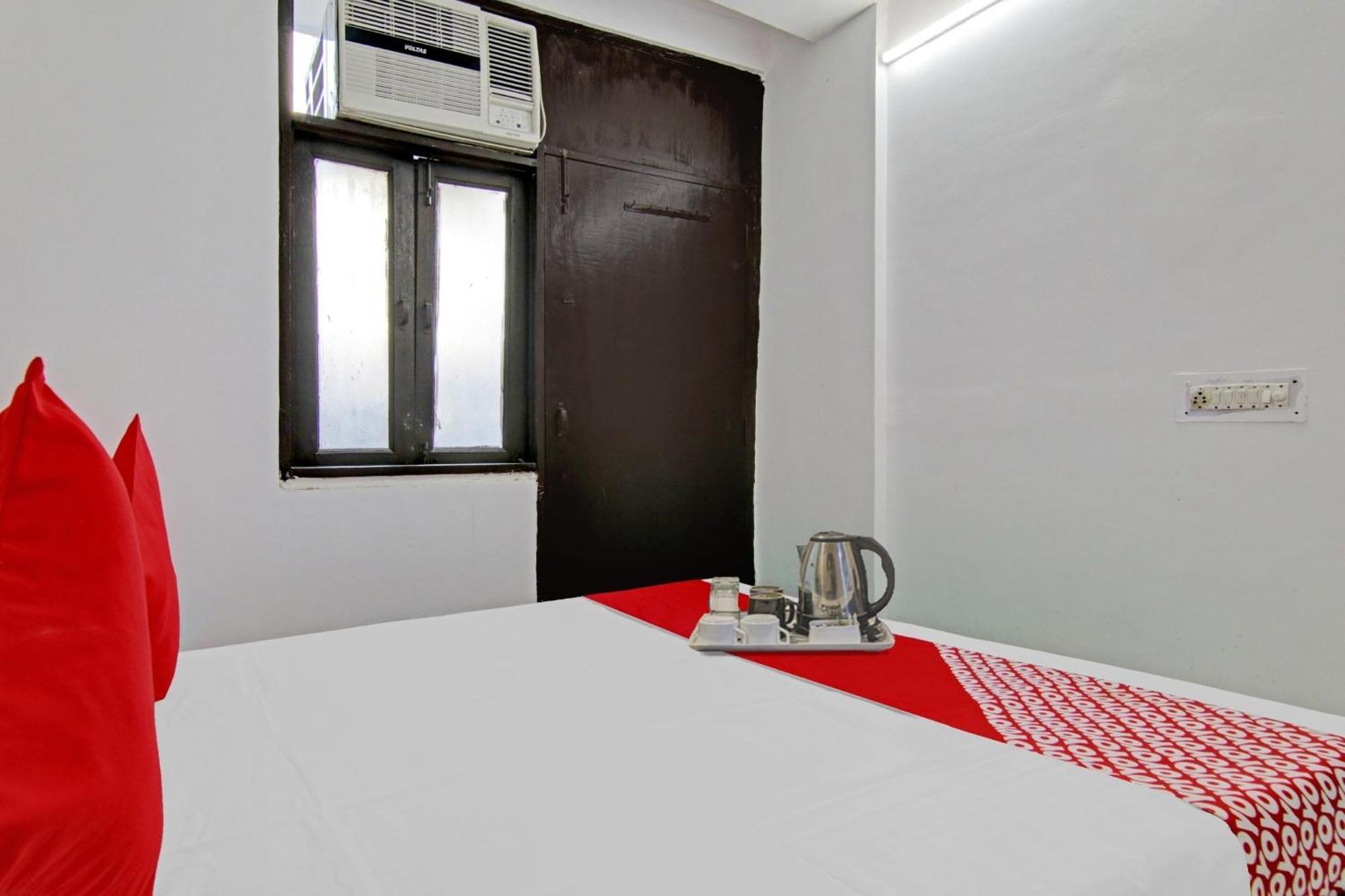 Hotel O Chaudhary Villa New Delhi Exterior foto