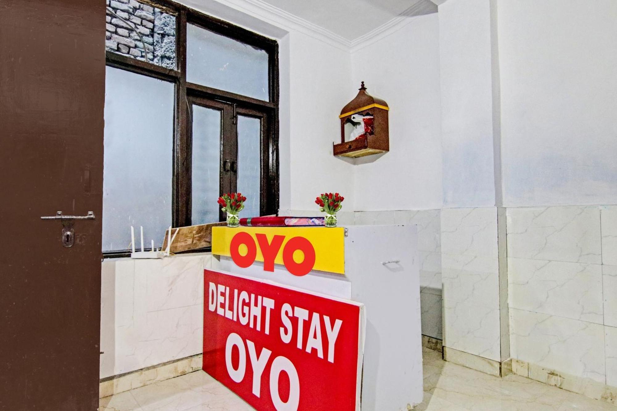 Hotel O Chaudhary Villa New Delhi Exterior foto